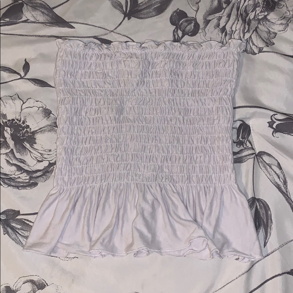 Scrunch Strapless Top